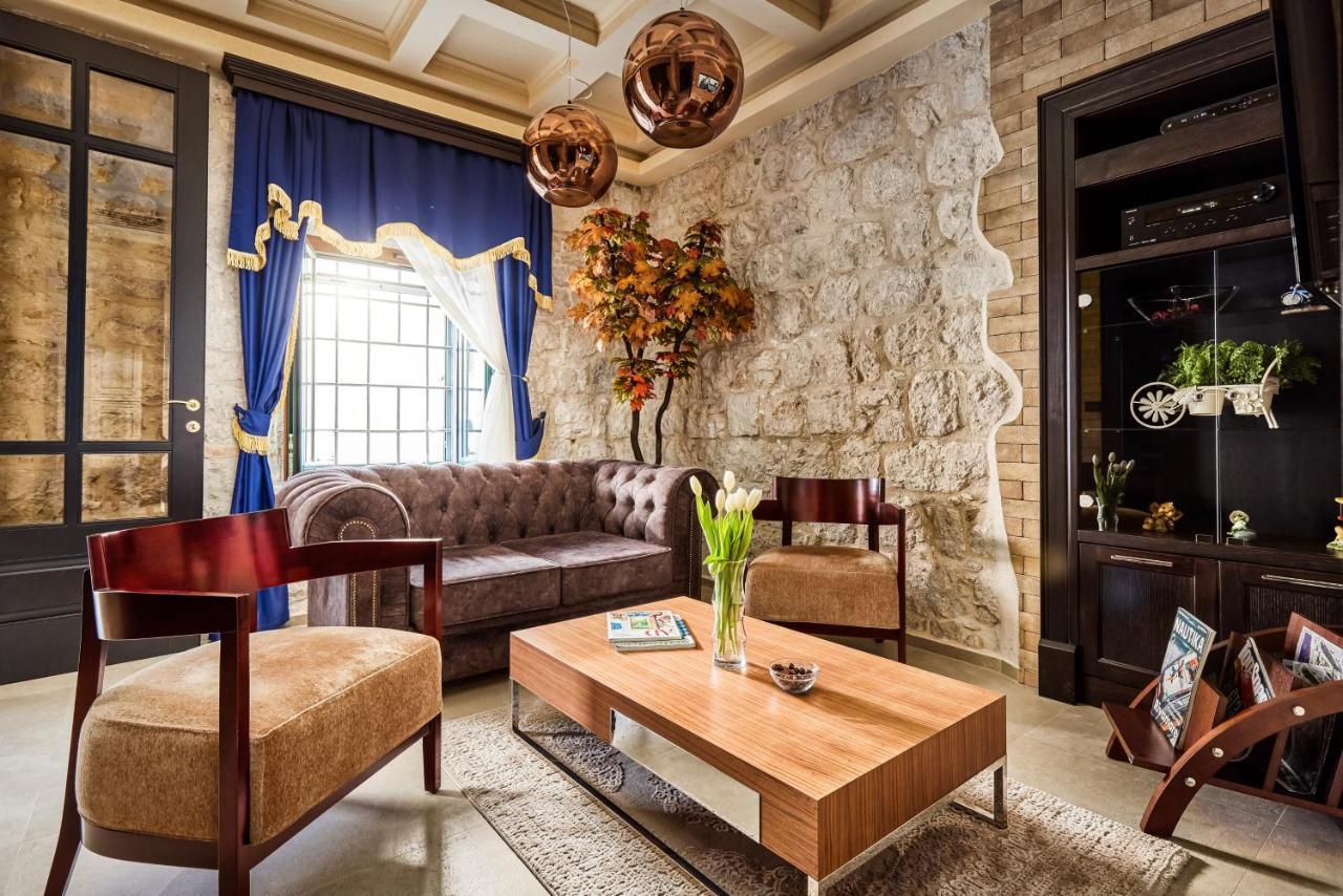 Apartment Lav In The City Centre Kotor Luaran gambar