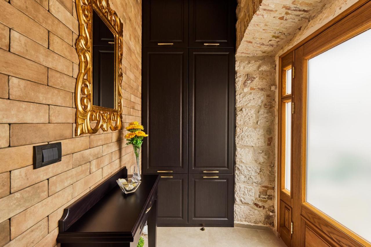Apartment Lav In The City Centre Kotor Luaran gambar