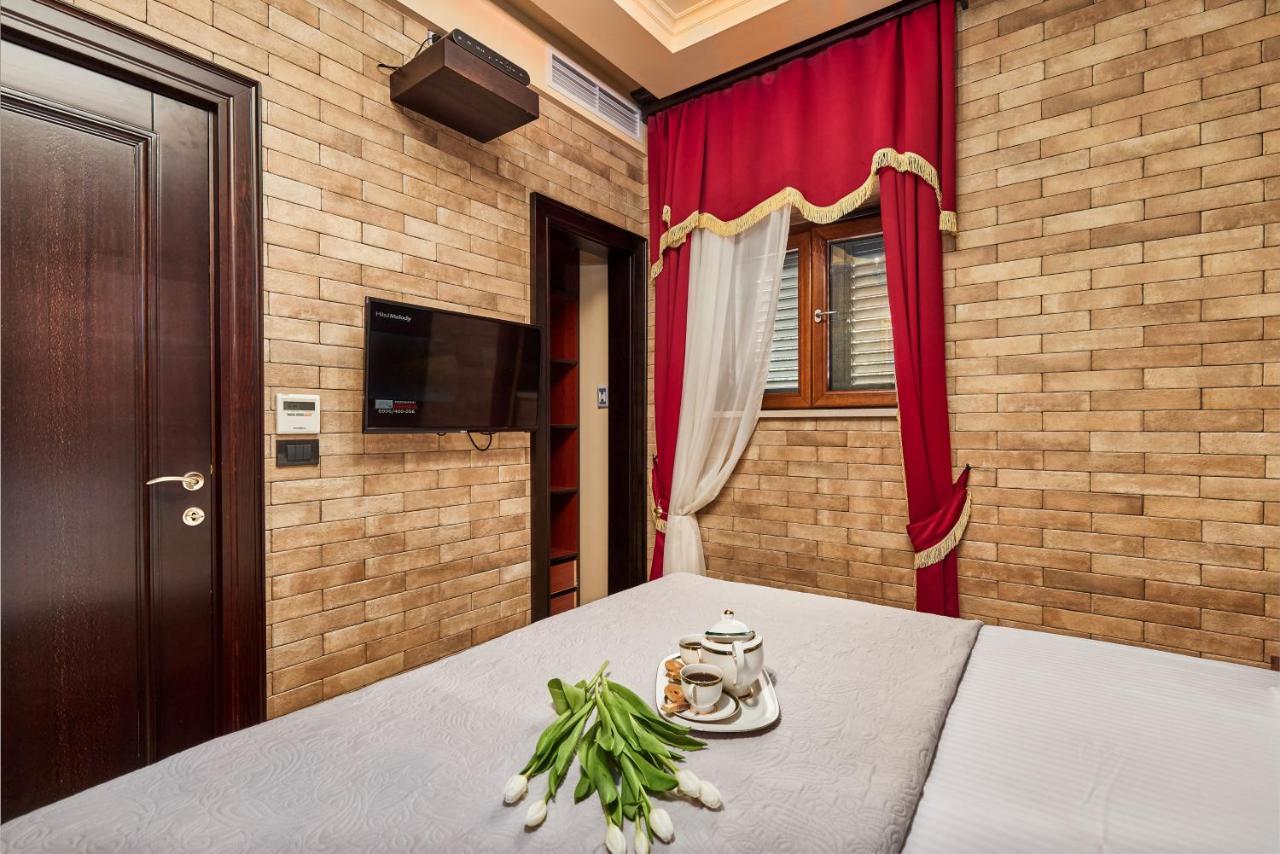 Apartment Lav In The City Centre Kotor Luaran gambar